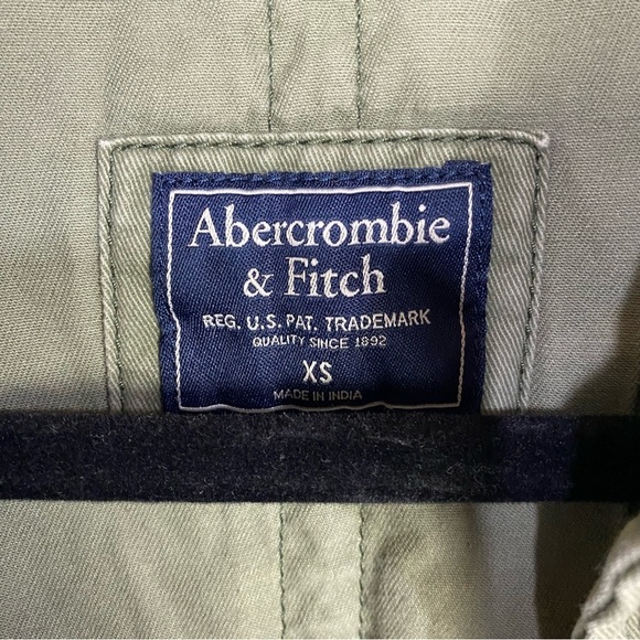 Abercrombie & Fitch green army cargo shacket shirt jacket - Picture 3 of 3